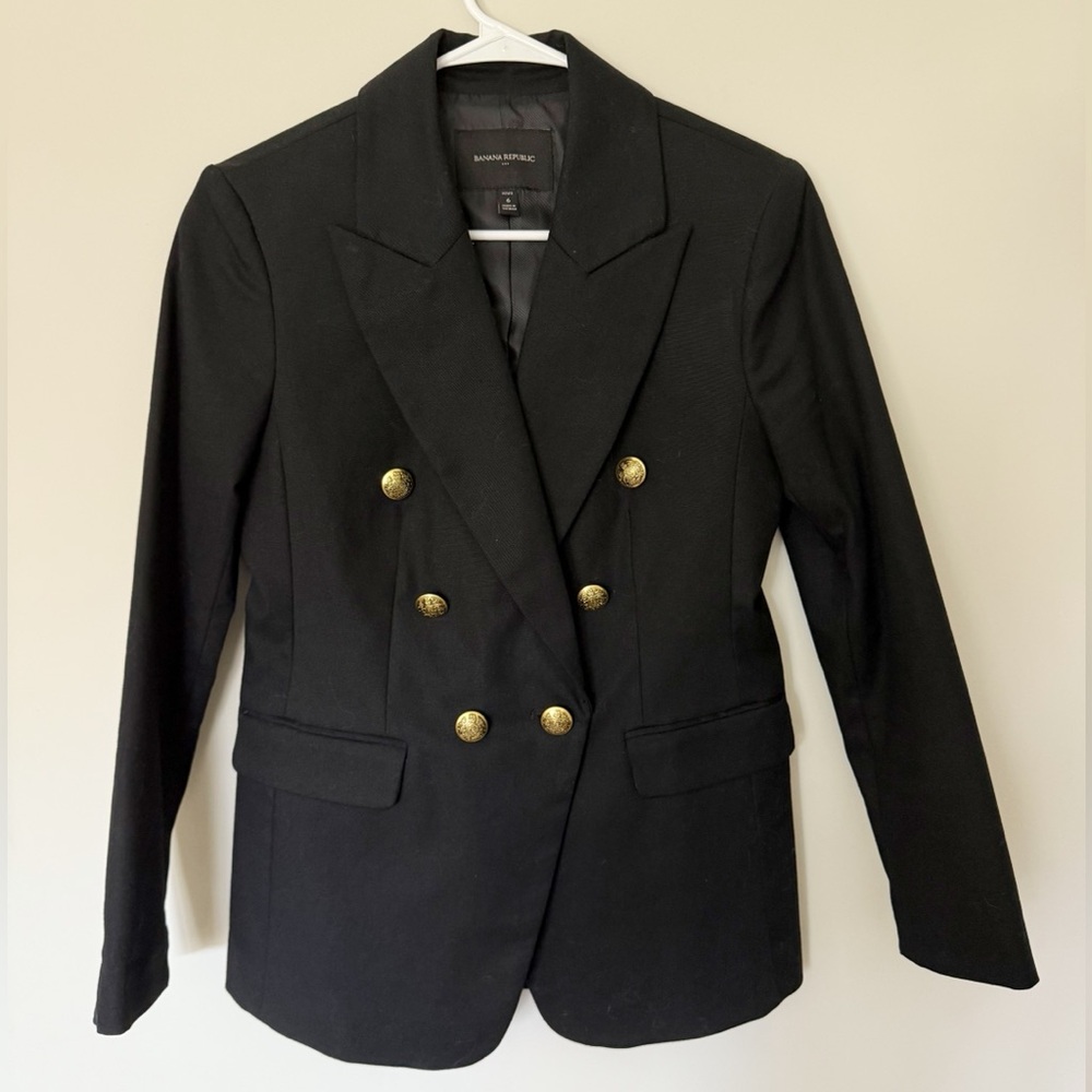 Banana Republic Factory Black Blazer with Gold Buttons 6P